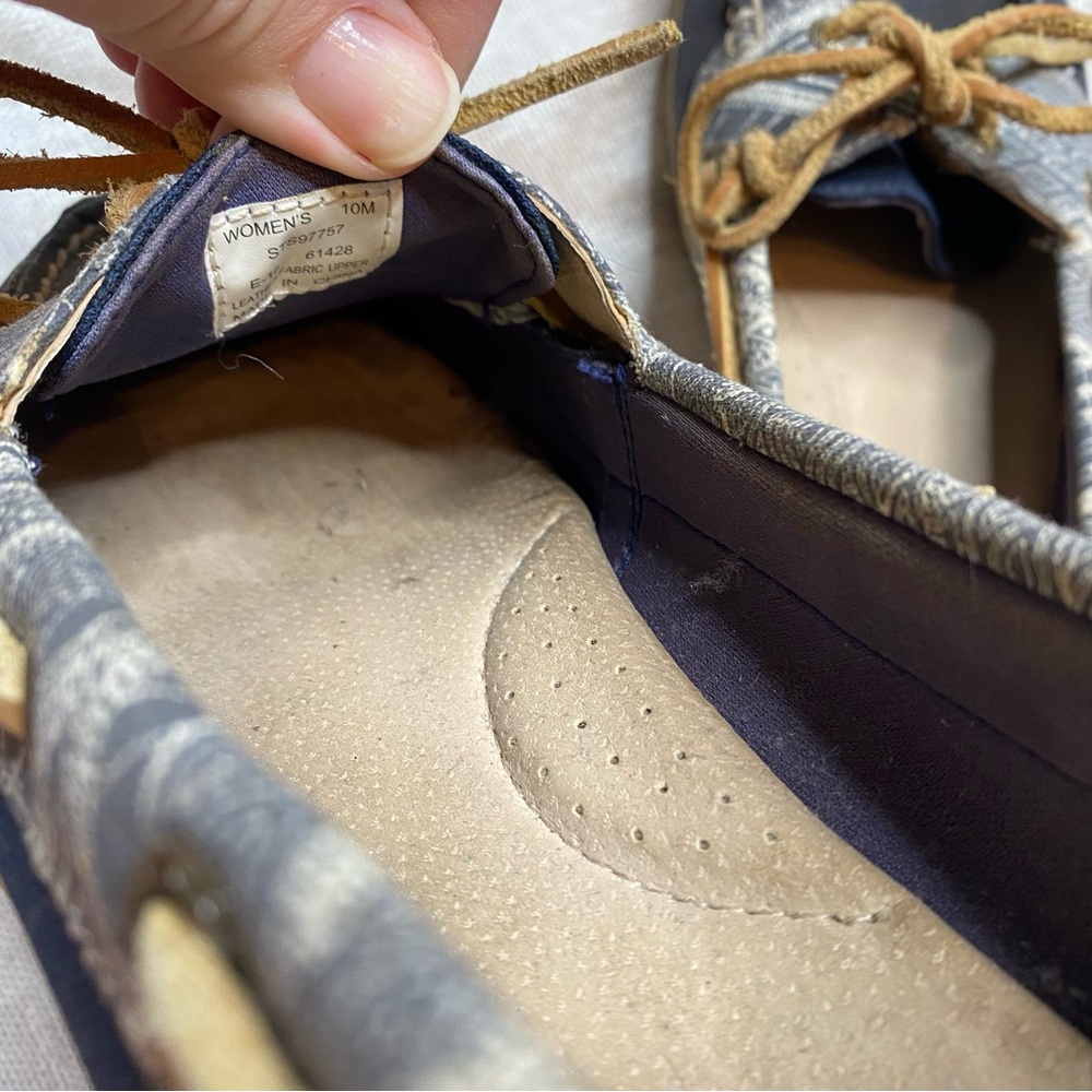 Sperry Navy Tribal Print Boat Shoes Leather Canvas Women’s 10 - Picture 11 of 11